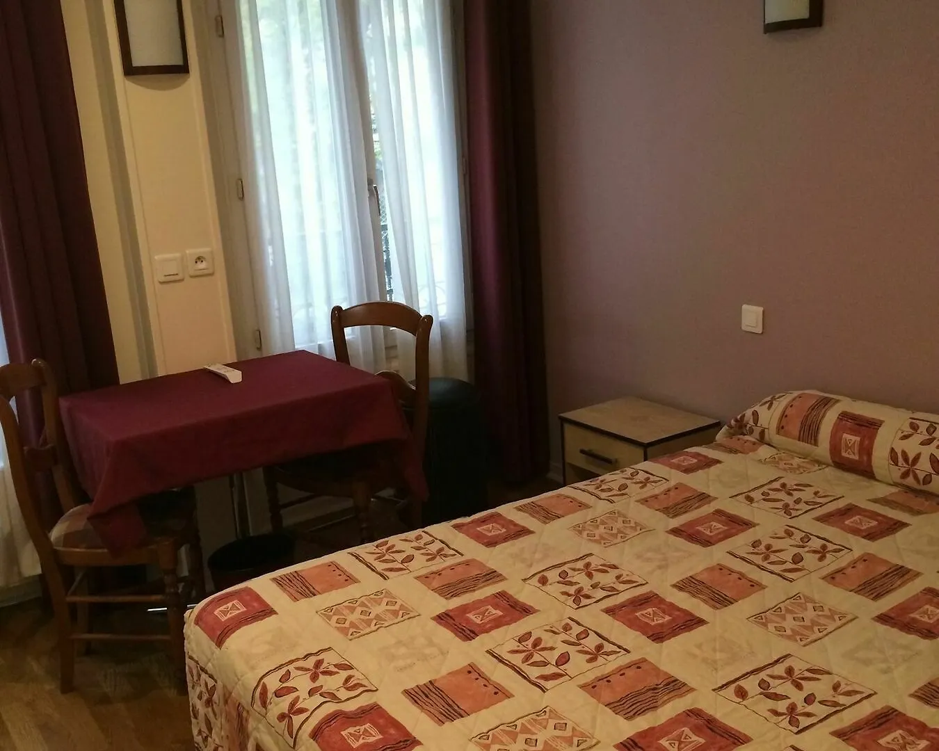 ***  Hotel Paris Gambetta France